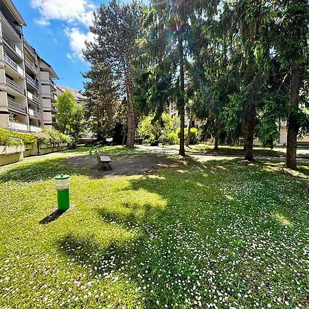 Spacieux 3 Pieces Proche Centre Annecy, Balcon Et Parking - Fr-1-432-90